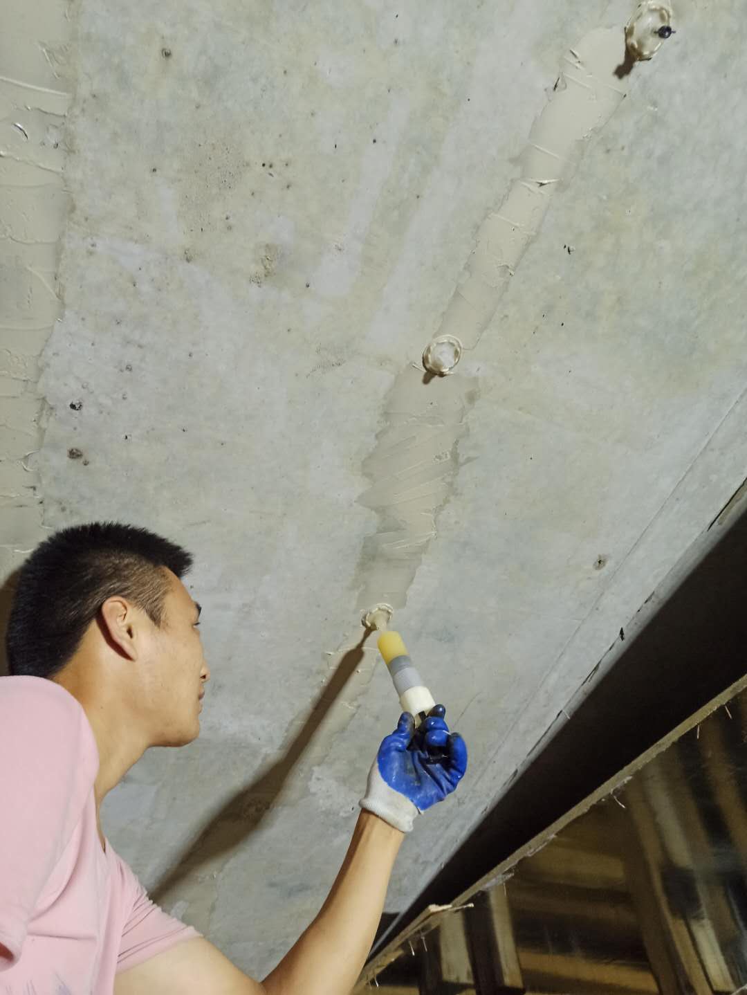 青岛房屋墙体裂缝施工方法